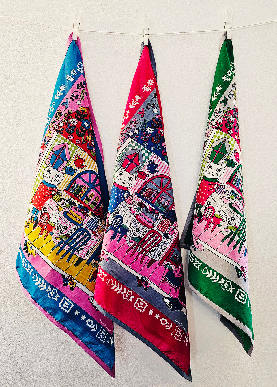 Yumi Kitagishi - The Cat's House Bandana - Pink