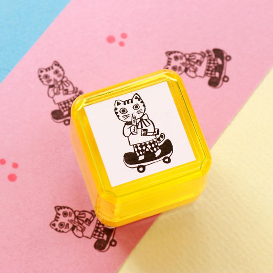 Sanby - Yumi Kitagishi Collaboration - Portable Push-Button Stamp - Outgoing Cat