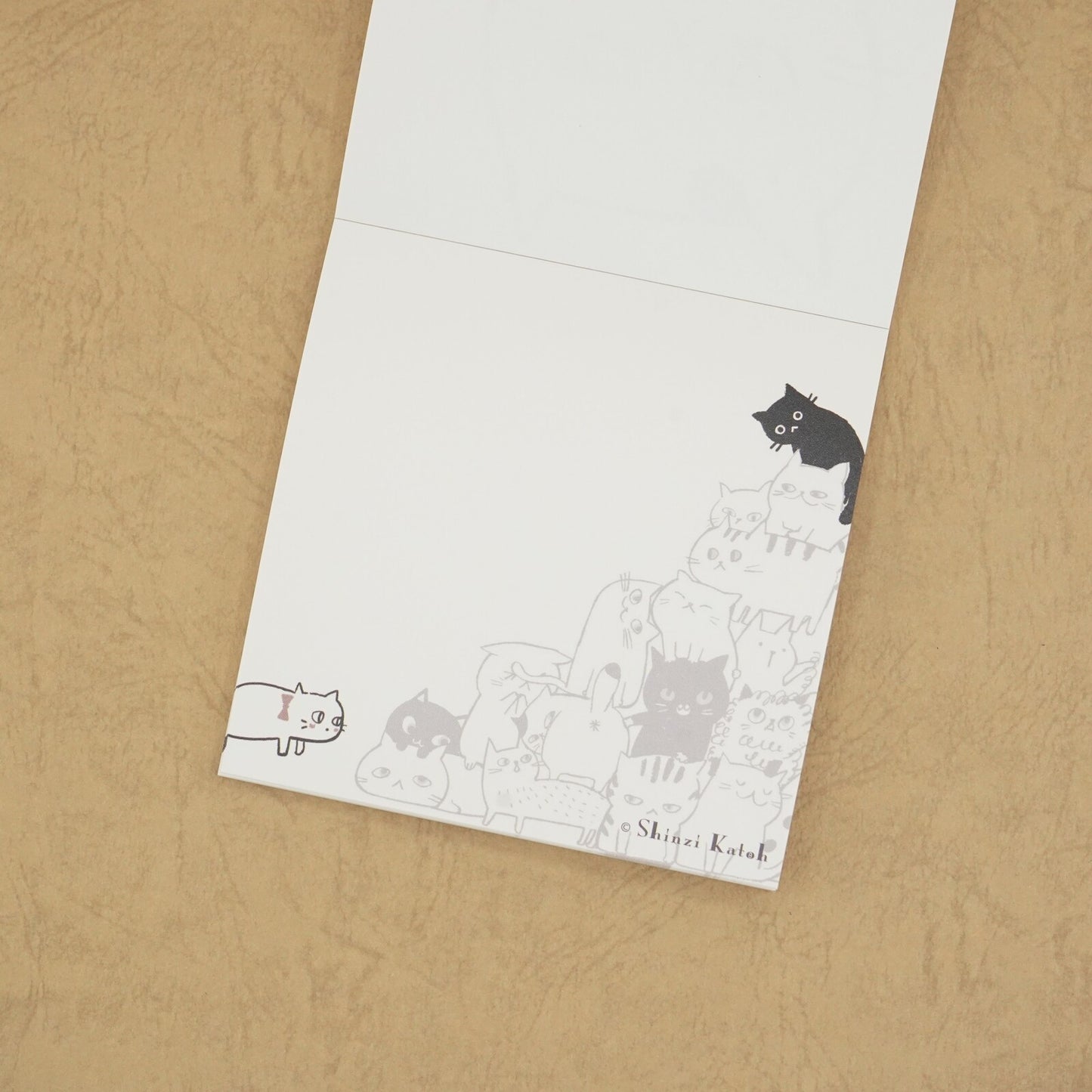 Shinzi Katoh - Memo Pad - Cat Hill - Pink