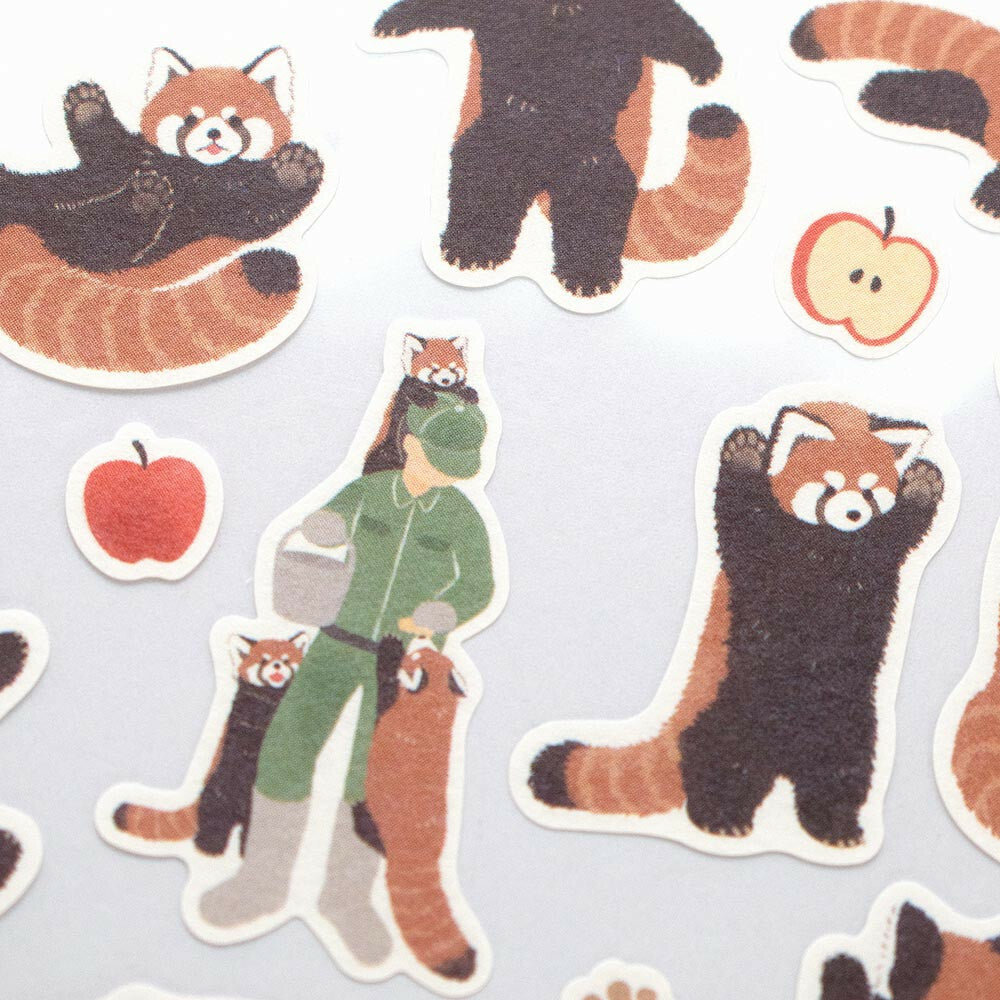 NB Co. Ltd. - ZOOm in Animals - Red Panda
