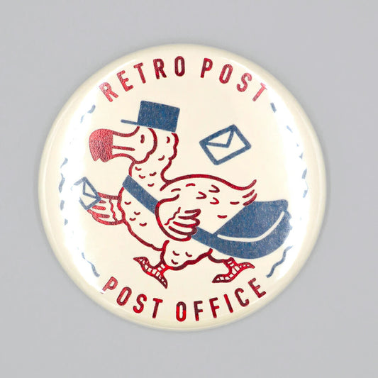 OB1TOY x Rokkaku - Round Can Badge Pin - Retro Post