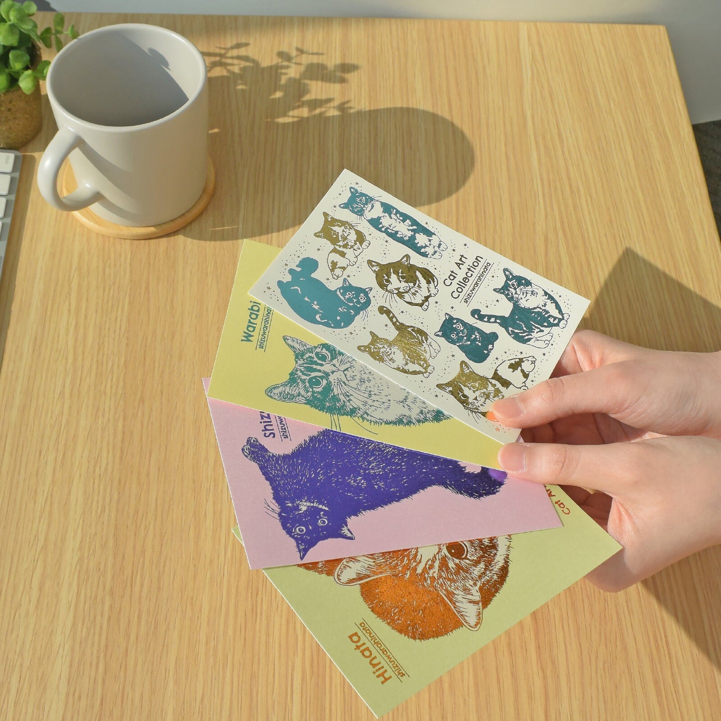 ROKKAKU - Foil-stamped Postcard - Cat Art Collection - Warabi