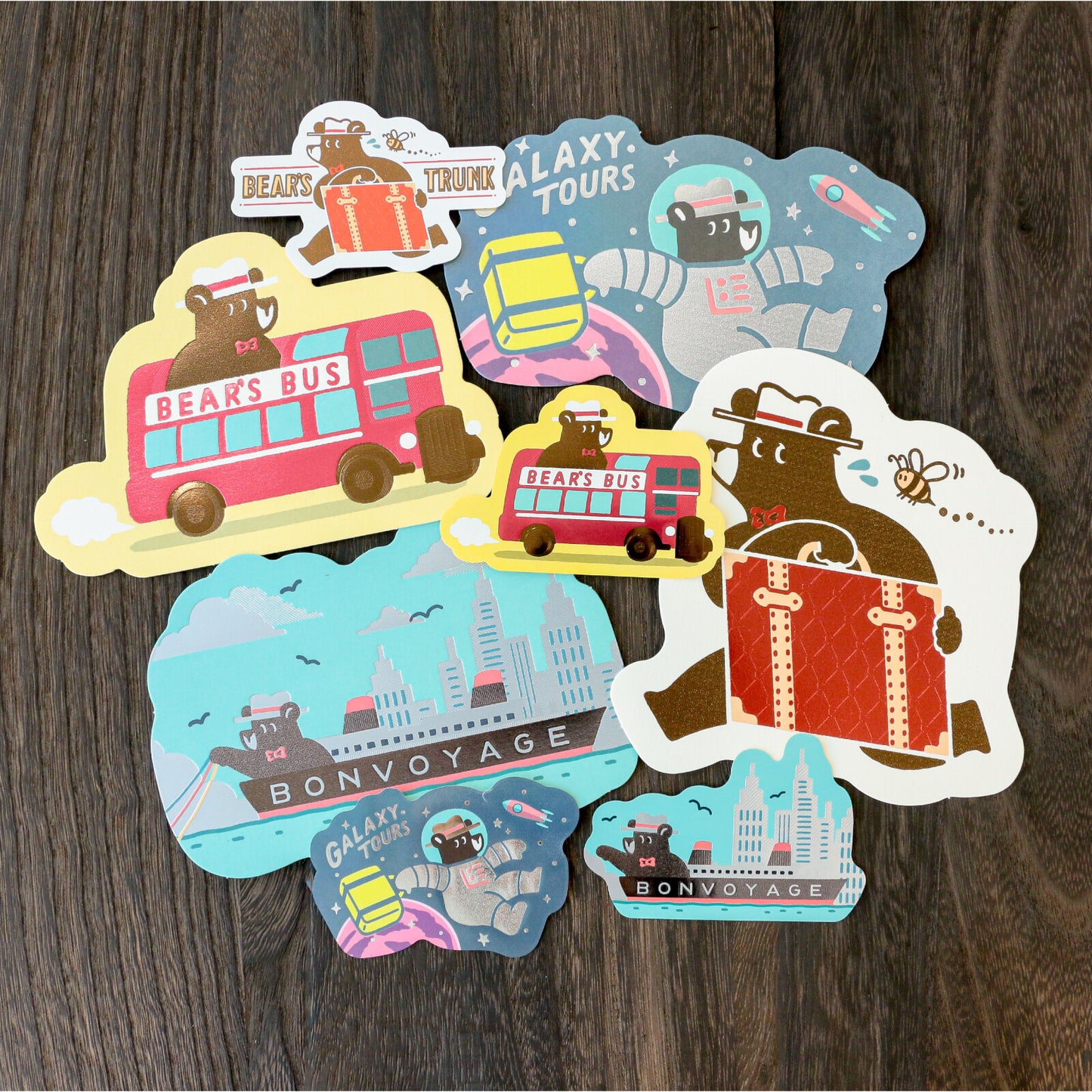 OB1TOY x ROKKAKU - Foil-Stamped Die-Cut Postcard - Bear's Travels - Ships Tours
