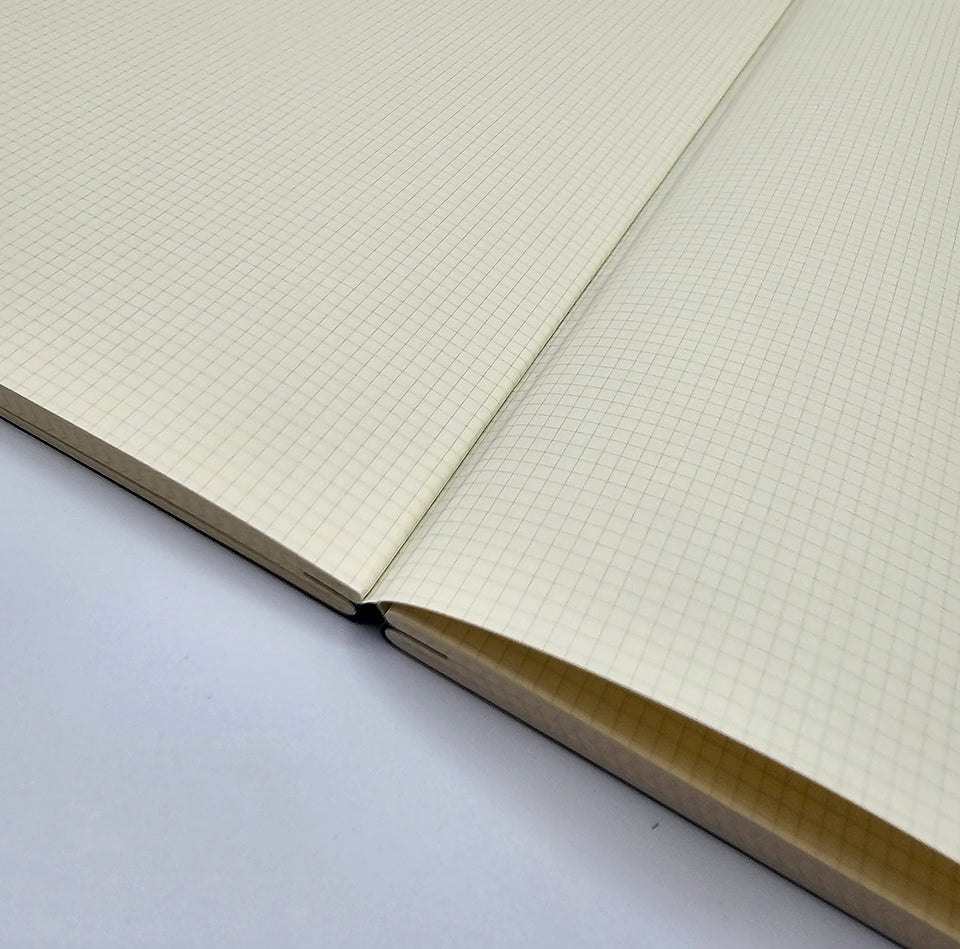 Life x Kleid Noble Notebook 2mm Grid - A5 BLACK