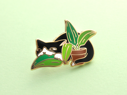 Shoal - Enamel Pin - Loki Cat - Plant Menace